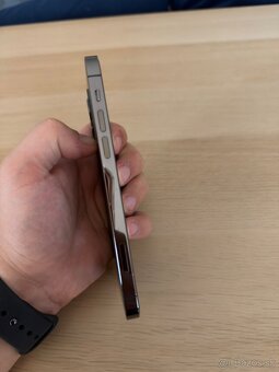 iPhone 12 Pro 128GB Graphite - 3