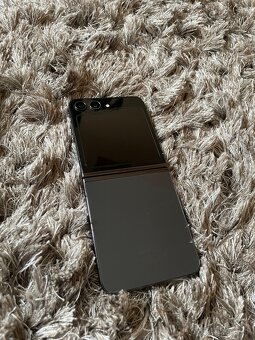 Predám Samsung Z Flip 5 256GB - 3