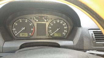 Škoda fabia 1.2 - 3