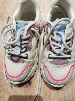 Dievčenské botasky ZARA - 3