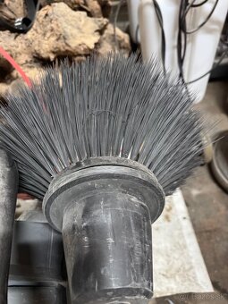 Zametač Karcher - 3