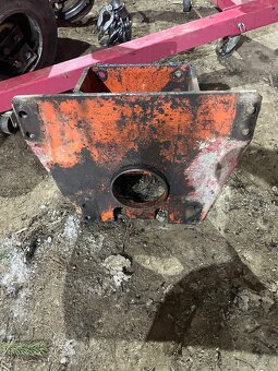 Náhradné diely zetor - 3