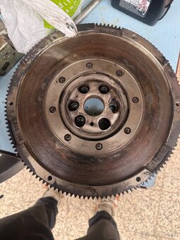 Spojková sada 1.9/2.0tdi 240mm 6q - 3