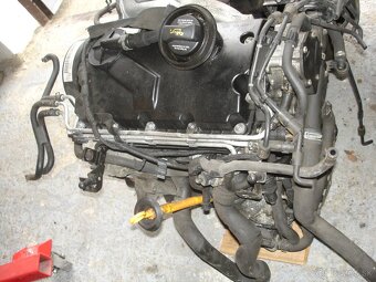 agregat, motor, blok, hlava, 1.9 tdi 77kw octavia II - 3