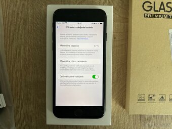 iPhone SE 2020 64GB - 3
