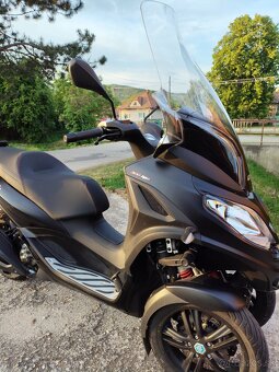 Predám Piaggio MP3 300 HPE sport, ročník 2022 - 3