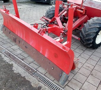 Horská kosačka aebi tt 77 4x4 - 3