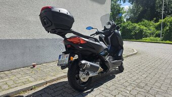Yamaha x-max tech max 125 - 3