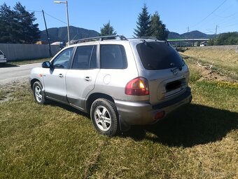 Hyundai Santa Fe - 3