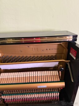 YAMAHA-U1 - 3