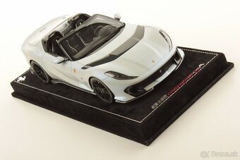 Ferrari 812 CompetizioneA | MR Collection 1/18 - 3
