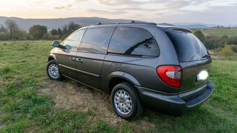 Chrysler Grand Voyager 2.5 CRD, 105 kW – 7-miestny, krásny s - 3