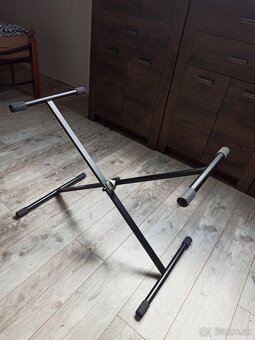 Predám elektrické klávesy , keyboard - 3