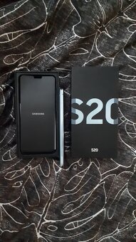 Predám Samsung Galaxy S20 - NOVÝ - 3
