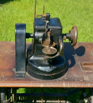 Kožušnícky stroj len osobný odber - 3