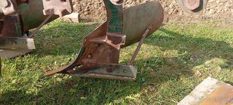 Predám hlavu na pluh - 3