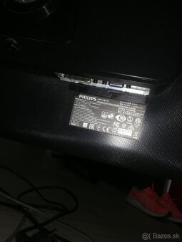 LED monitor Philips 241S4L - 3