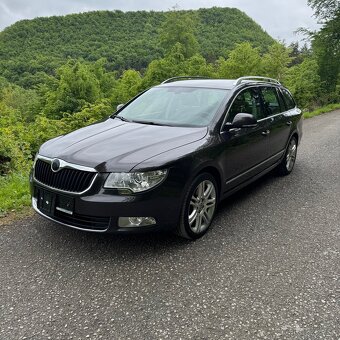 Škoda Superb 2.0 TDi DSG - 3