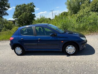 Predám PEUGEOT 206 - 3