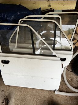 Škoda 120 diely - 3
