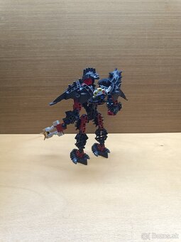 LEGO Bionicle Glatorian Legends Stronius (8984) - 3