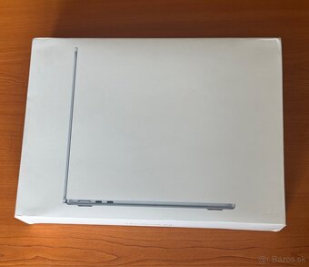 Apple MacBook Air 13 M4 16GB - 3 cykly, rok záruka - 3