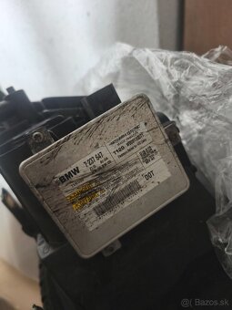 Bmw e90 e91 lci pravý predný bixenon - 3