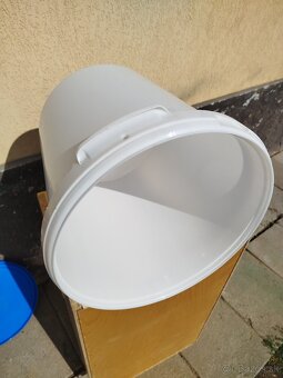 plastove vedra - 3