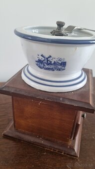 Mlynček na kávu porcelan - 3