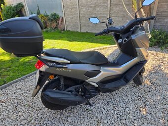Nmax 125 - 3