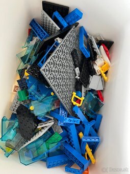 Lego City 60047 - Policajná stanica - 3