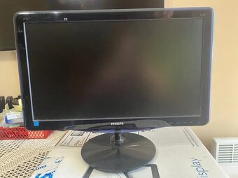 LCD s LED Philips 197E3L - 3