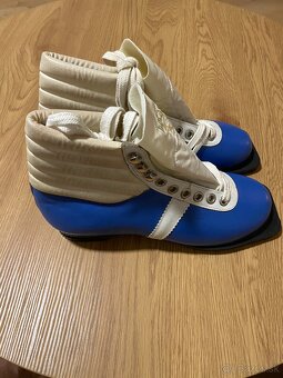 Retro obuv na bežky Botas - 3