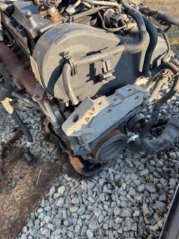 Rozpredám agregát CAY 1.6 TDI 77kw - 3