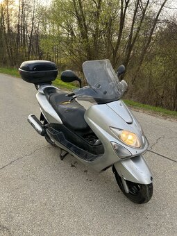 Yamaha majesty 125 - 3