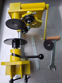zatvaracka ELEKTRICKA aj RUCNA MANUALNA - 3