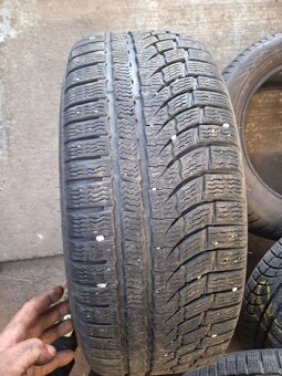 225/55r17 zimná - 3