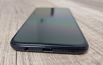 Samung Galaxy A40 - 3