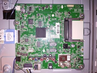 Rozpredam TV LG 32LH570U - 3