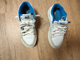 Jordan stadium 90 - 3