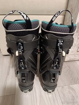 Scarpa f1 vel.23,5 - 3