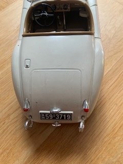 Jaguar XK120 1948 - 3