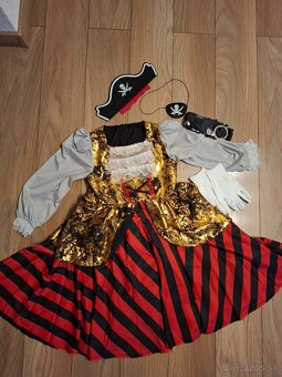 Karnevalovy kostym  - Piratka - 3
