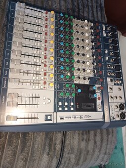 Predám Mix pult Soundcraft 12 - 3