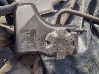 Diely BMW e90 2,0 TDI - 3