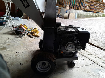 Predám drvič konárov - 3