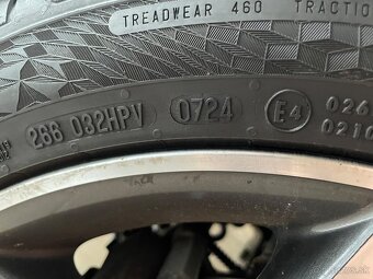 Continental UltraContact 225 / 45 R17 - 3