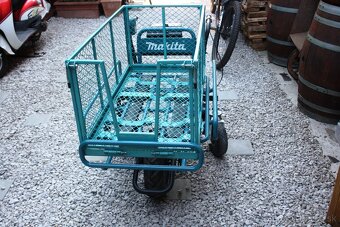 predám aku. fúrik MAKITA DCU180Z+KORBA 90 l+NADSTAVB SIETOVA - 3