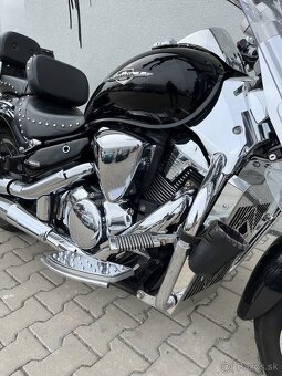 Suzuki Intruder VLR 1800C - 3