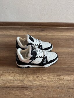 Louis Vuitton Trainers - 3